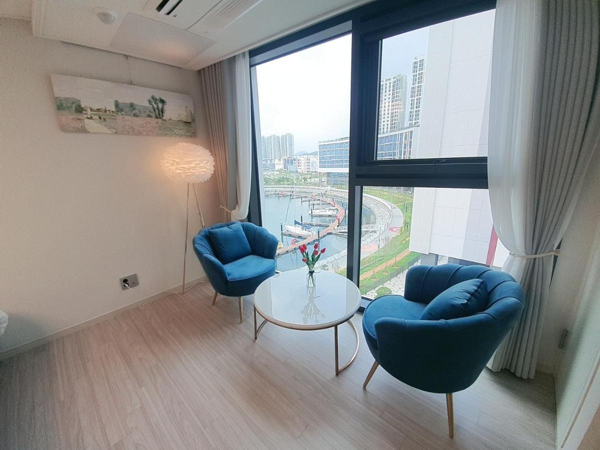 Lotte Castle Marina Aparthotel Yeosu Exterior foto